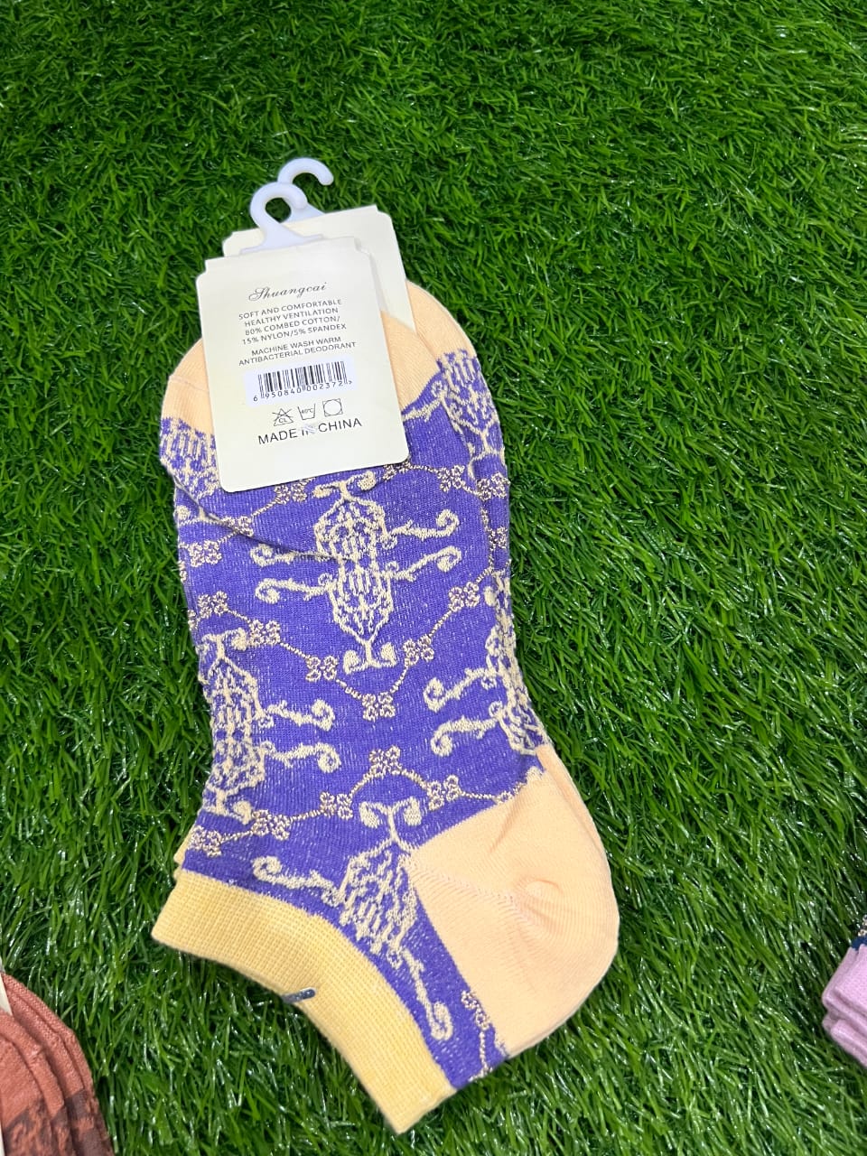Females STRIPED Ankle Socks